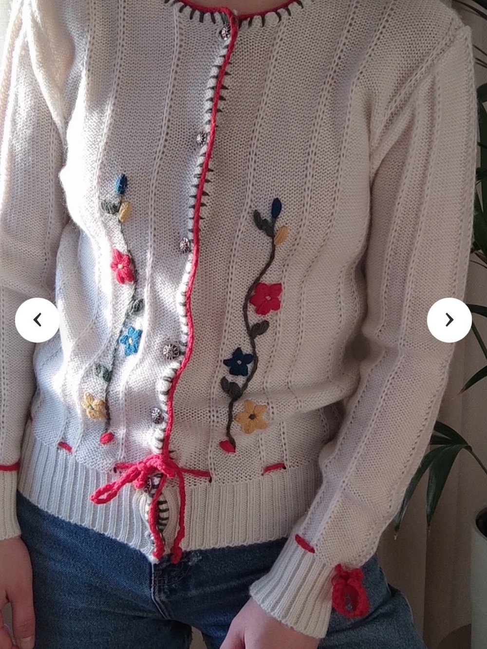 True Vintage Cream Floral Embroidered Knit Cardigan Sweater - Women's